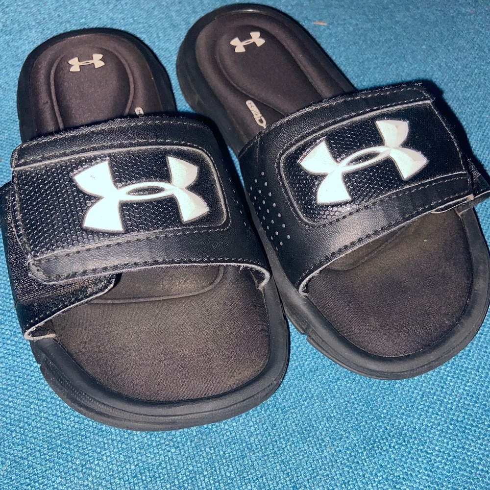 Boys Under Armour Slides